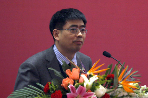 BB平台创新论坛第一千四百五十五讲：The correspondence between the canonical and semicanonical bases