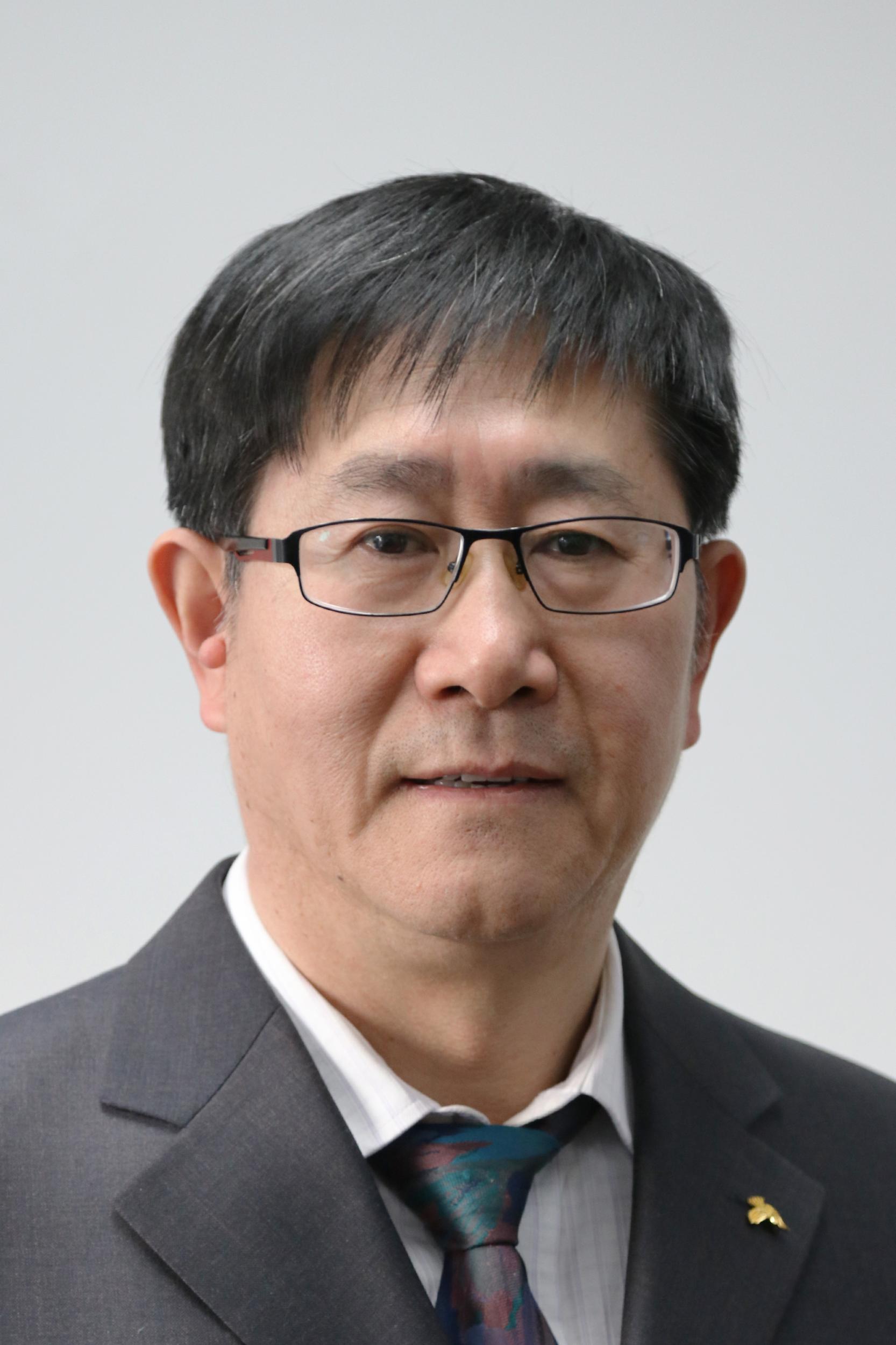 BB平台创新论坛第一千五百七十九讲：High-Dimensional Inference for Weak-Supervision with Feature-Dependent Label Noise